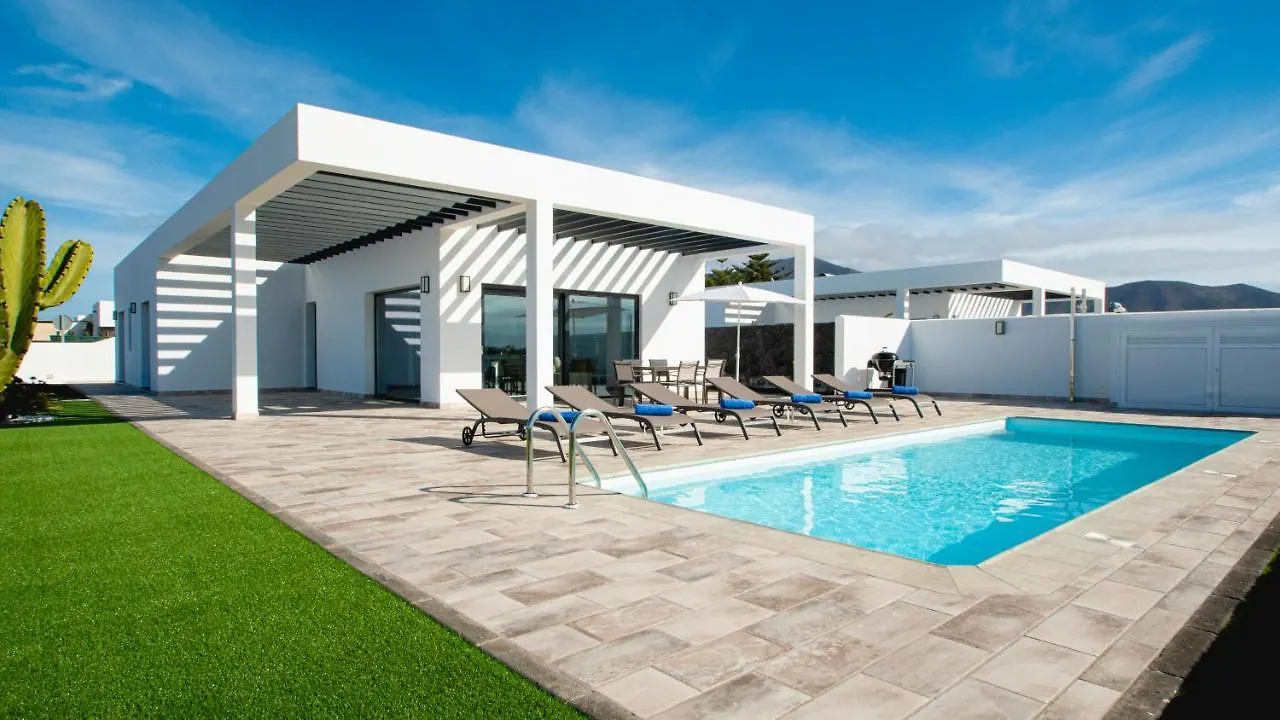 Blancazul Villa Verode Playa Blanca  Spain